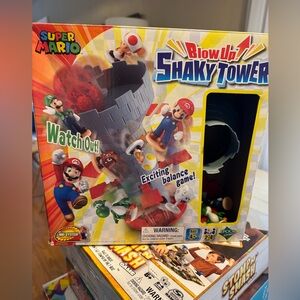 Nintendo Super Mario Blow Up! Shaky Tower Game
